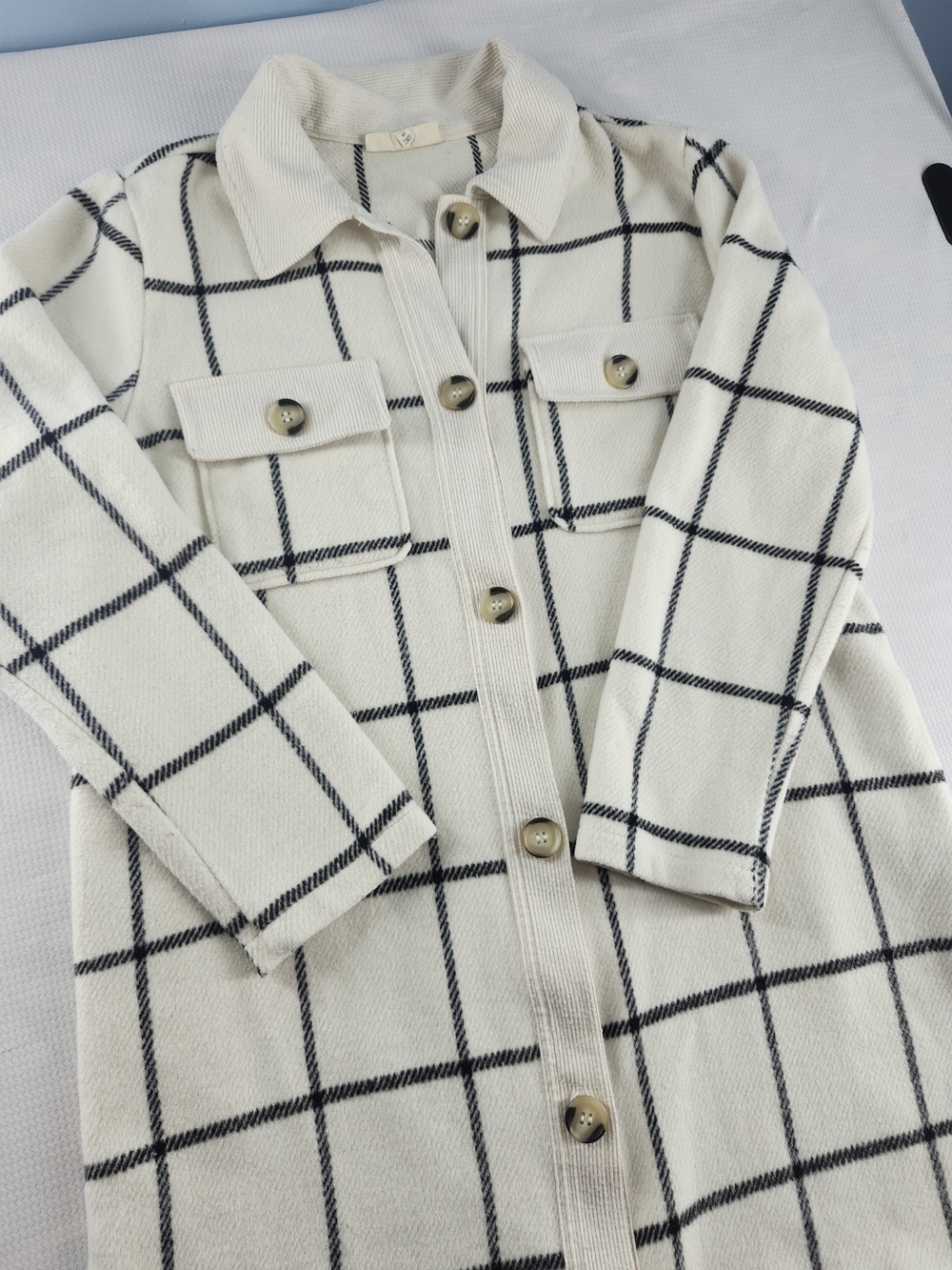 Melloday Women's Ivory/Black Plaid Button Front Long Shacket Jacket, Size M